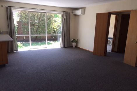 Photo of property in 2/395 Ilam Road, Bryndwr, Christchurch, 8053