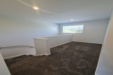 Photo of property in 28 Pateke Drive, Kenepuru, Porirua, 5022