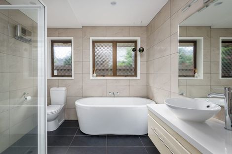 Photo of property in 19 Bengal Drive, Cashmere, Christchurch, 8022