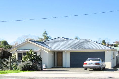 Photo of property in 25 Lucknow Road, Havelock North, 4130