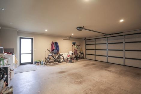 Photo of property in 14 Noumea Drive, Rangatira Park, Taupo, 3330