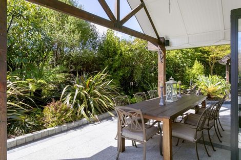 Photo of property in 1 Flaxen Way, Kinloch, Taupo, 3377