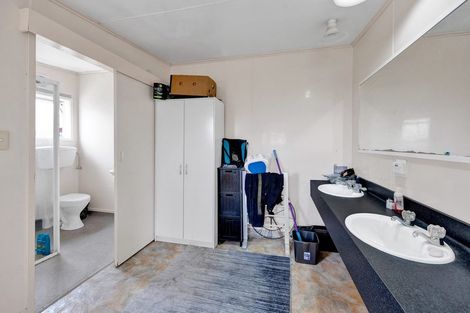 Photo of property in 221a South Road, Hawera, 4610