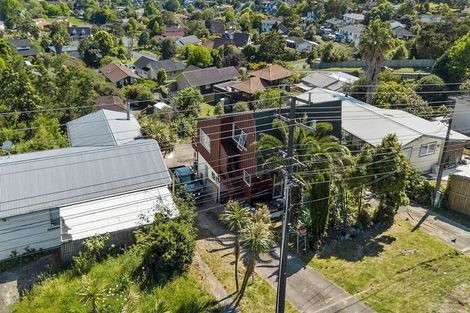 Photo of property in 577 East Coast Road, Browns Bay, Auckland, 0630