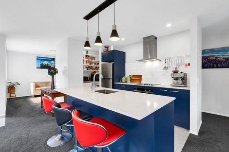 Photo of property in 7 Robbins Crescent, Hawera, 4610