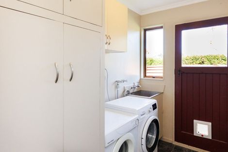 Photo of property in 3 Carter Crescent, Awapuni, Palmerston North, 4412