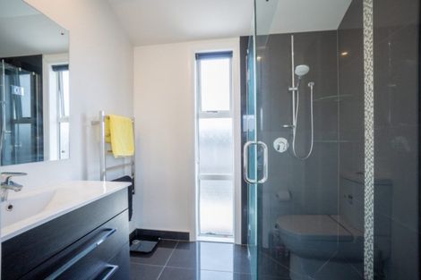 Photo of property in 103 Johnstone Drive, Fitzherbert, Palmerston North, 4410