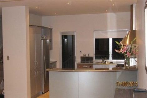 Photo of property in 20 Thane Road, Roseneath, Wellington, 6011