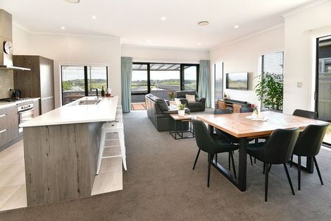Photo of property in 47 Barcliff Terrace, Gulf Harbour, Whangaparaoa, 0930