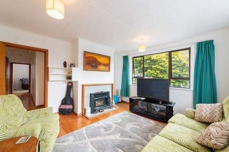 Photo of property in 61 Rangituhi Crescent, Takapuwahia, Porirua, 5022