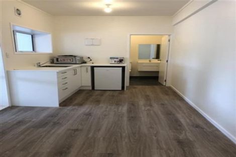Photo of property in 3/31 Simkin Avenue, St Johns, Auckland, 1072