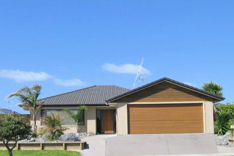 Photo of property in 25 Calypso Drive, Papamoa Beach, Papamoa, 3118