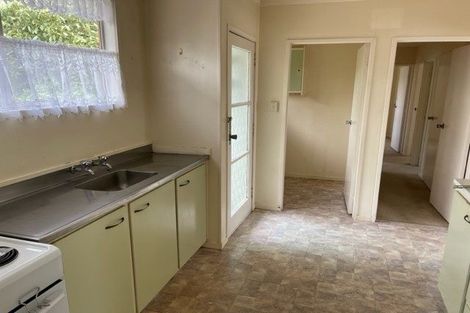 Photo of property in 20 Vina Place, Massey, Auckland, 0614