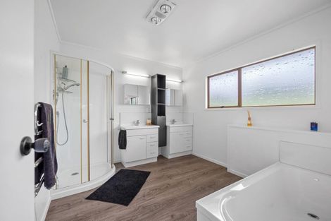 Photo of property in 51 Glenmore Road, Coatesville, Albany, 0793