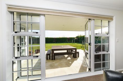 Photo of property in 137 Mount Taylor Drive, Feilding, 4775