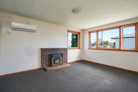 Photo of property in 15 Park Street, Winton, 9720