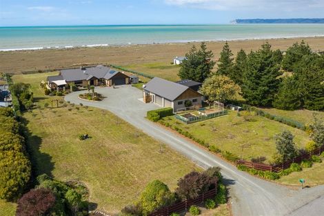 Photo of property in 19 Ocean View Crescent, Rarangi, Blenheim, 7273