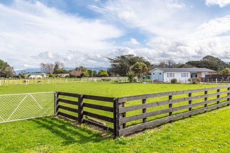 Photo of property in 37 Chester Road, Clareville, Carterton, 5791