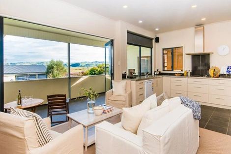Photo of property in 81 The Esplanade, Westshore, Napier, 4110
