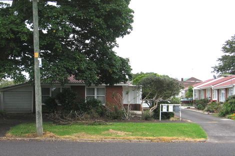 Photo of property in 2/20 Inkerman Street, Onehunga, Auckland, 1061