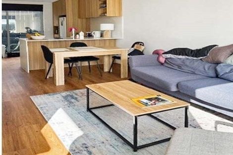 Photo of property in 10/25 Tranent Road, Mangere, Auckland, 2022