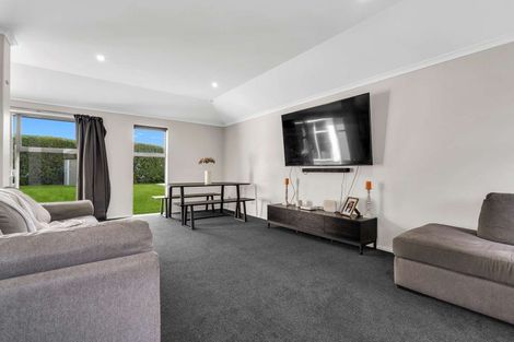 Photo of property in 61 Covent Drive, Stoke, Nelson, 7011