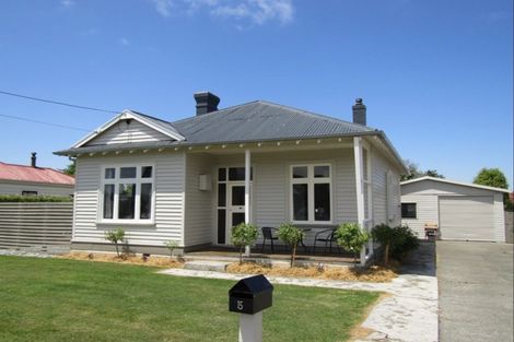 Photo of property in 15 Herbert Street, Waimate, 7924