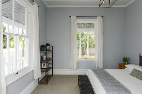 Photo of property in 49 Kenilworth Street, Waipawa, 4210