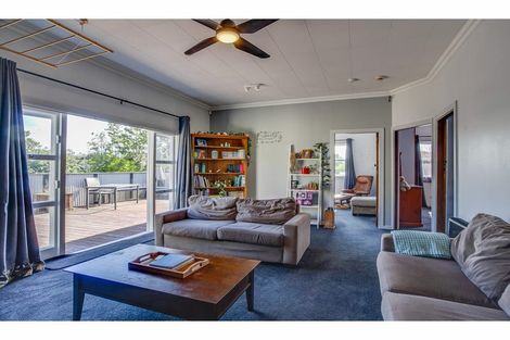 Photo of property in 32 Regent Street, West End, Timaru, 7910