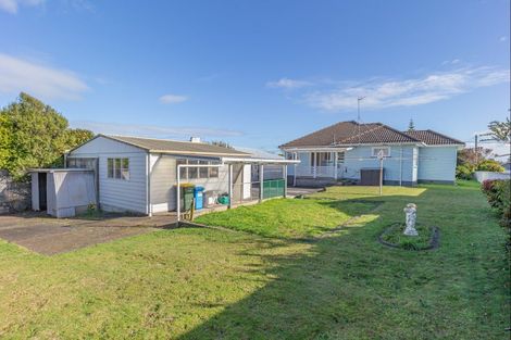 Photo of property in 196 Cambridge Street, Levin, 5510