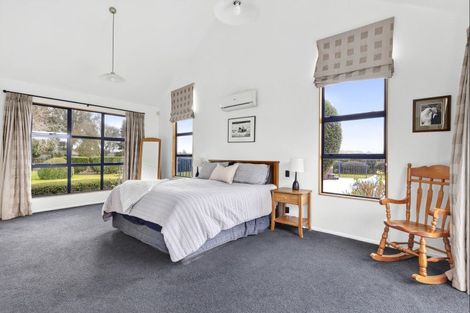 Photo of property in 21 Pencarrow Road, Tamahere, Hamilton, 3283