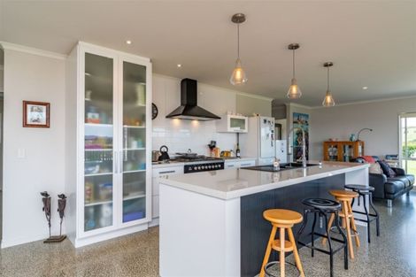 Photo of property in 52 Daniel Parade, Mangawhai, Wellsford, 0975