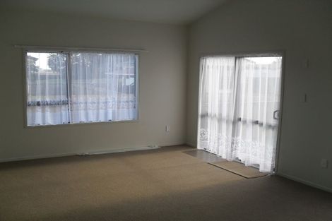 Photo of property in 112a Porchester Road, Papakura, 2110