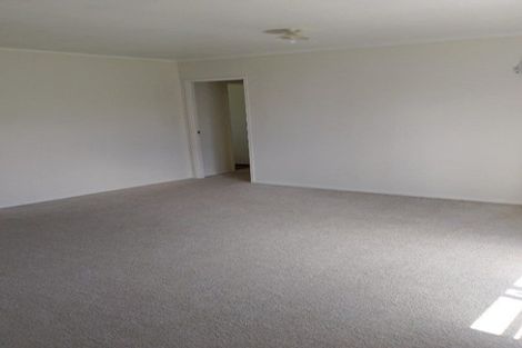 Photo of property in 2/8 Quiet Street, Te Atatu South, Auckland, 0610
