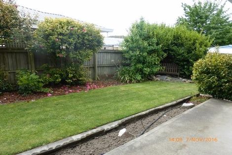 Photo of property in 2/166a Lyttelton Street, Spreydon, Christchurch, 8024