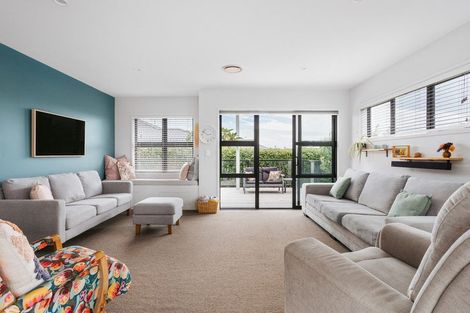 Photo of property in 132c Margaret Drive, Omokoroa, 3114