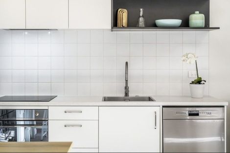 Photo of property in 11/2 Warrant Officer Lane, Hobsonville, Auckland, 0616