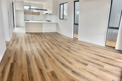 Photo of property in 7/31 Hill Crescent, New Lynn, Auckland, 0600