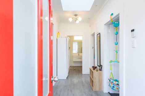 Photo of property in 129 Church Street, West End, Palmerston North, 4412