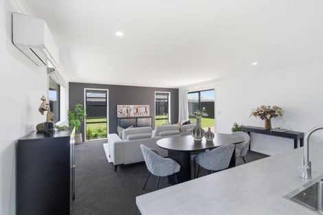 Photo of property in 39 Ed Hillary Drive, Rolleston, 7615