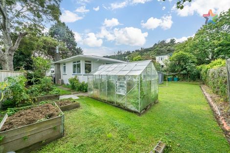 Photo of property in 60 Thomas Street, Stokes Valley, Lower Hutt, 5019