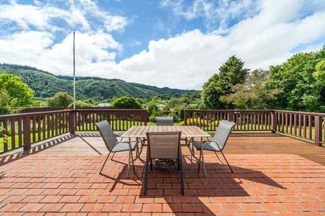 Photo of property in 31 Amber Grove, Birchville, Upper Hutt, 5018