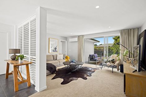 Photo of property in 2 Awanui Crescent, Matakana, 0985