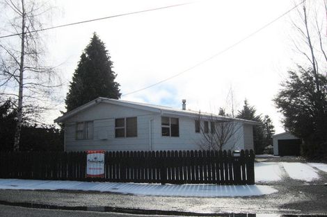 Photo of property in 52 Tekapo Drive, Twizel, 7901