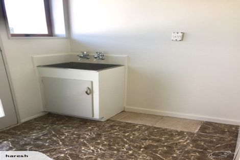 Photo of property in 1/44 Megan Avenue, Pakuranga Heights, Auckland, 2010