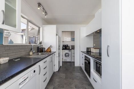 Photo of property in 3-5 Ruahine Street, Paraparaumu, 5032