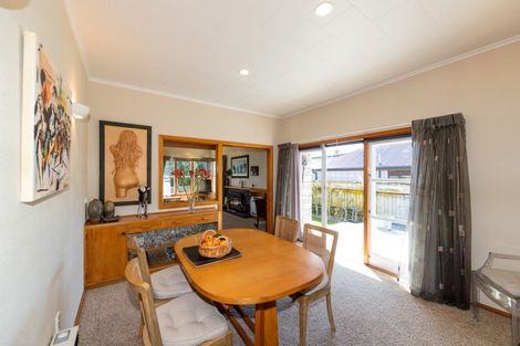 Photo of property in 49 Avenue Road, Greenmeadows, Napier, 4112