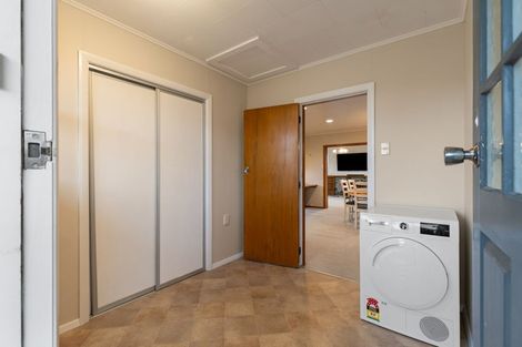 Photo of property in 4 Edwards Place, Terrace End, Palmerston North, 4410