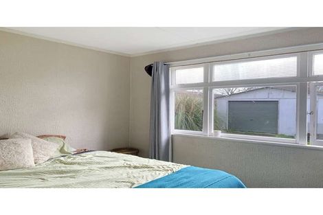 Photo of property in 24 Mckenzie Street, Levin, 5510