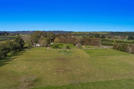 Photo of property in 108 Kawerau Road, Putauaki, Whakatane, 3192